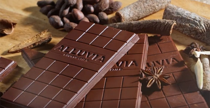 Ăn socola 100% rất tốt cho tim mạch
